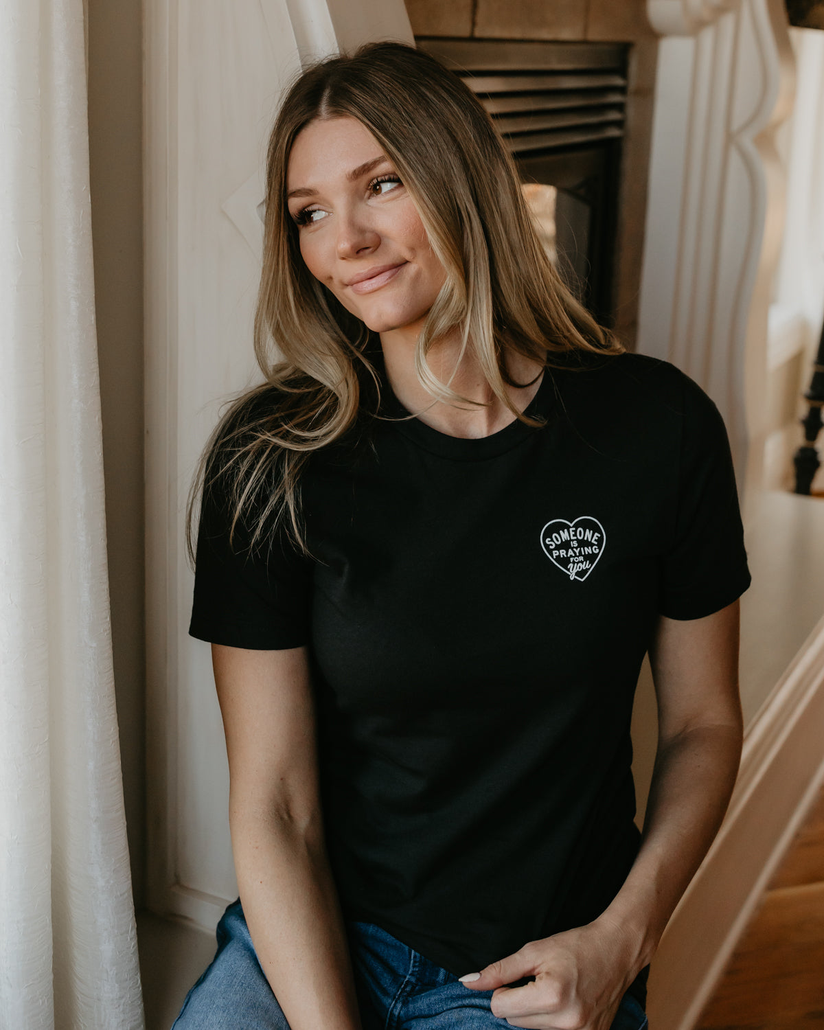 praying Freja Beha ErichsenグラフィックTシャツ 半袖 PRAYING TEE – praiseche